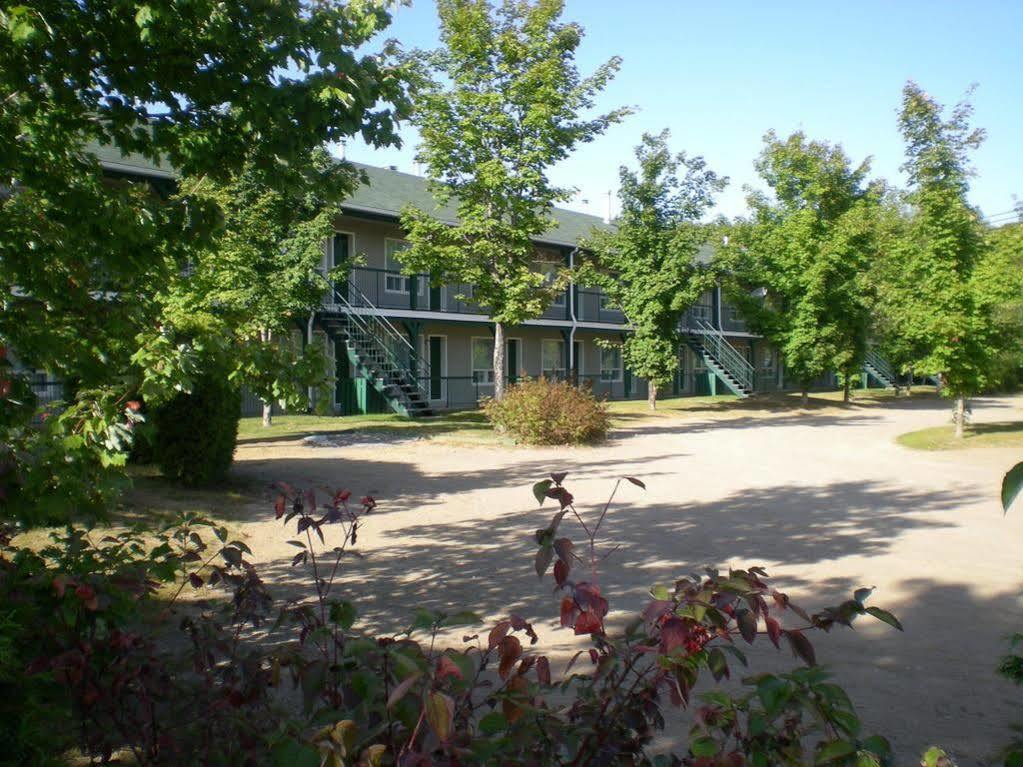 Floribell Station Touristique Hotel Trois-Rivieres Ngoại thất bức ảnh